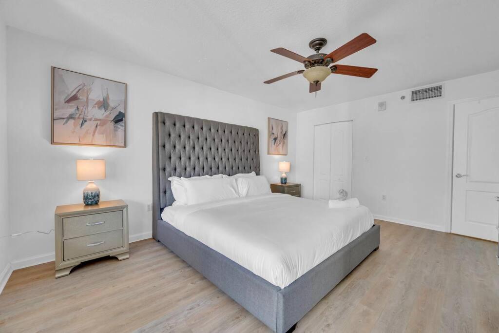 Apartment Stunning 1 Bdr 1 Bth • Brickell • Bay & Views Miami